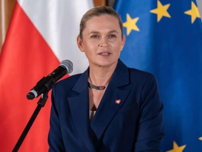 MEN wprowadza zmianę w szkołach. Nowacka reaguje na protest biskupów