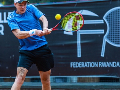 Tenis ziemny: Niesamowity powrót Majchrzaka! Polak wita się z trzecią rundą.