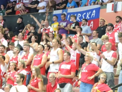 Szaleństwo w Spodku. Polska wygrała ze Słowenią na inaugurację Eurobasketu, bo ma w składzie Jordana