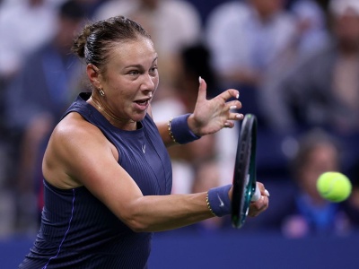 Finalistka Wimbledonu zrobiła swoje. Dwa sety i było po meczu