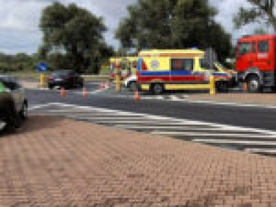 Wypadek na DK92 w Świebodzinie. Zderzenie osobówek. Są utrudnienia w ruchu