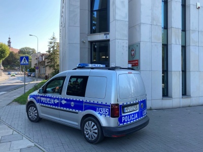 Kolejna ofiara internetowych oszustów. 37-latek z gminy Czerniejewo stracił niemal 5 tysięcy złotych