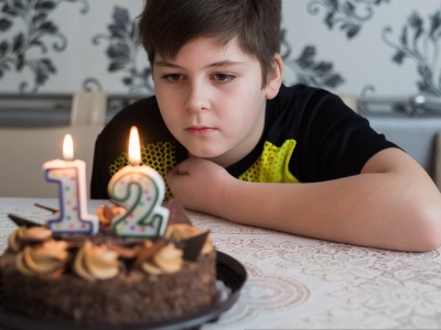 Matka 12-latka: Urządziłam synowi urodziny w wynajętym pawilonie. Przyszło tylko jedno dziecko