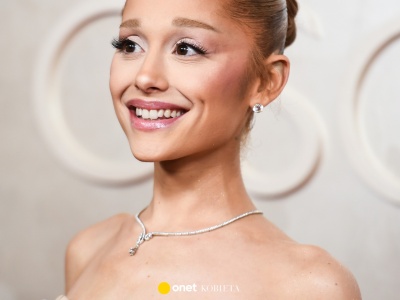 Gwiazdorskie etykiety: R.E.M. Beauty. W erze minimalizmu Ariana Grande stawia na kosmiczny maksymalizm
