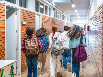 Znacznie mniej uczniów w I klasach. Czas do szkoły