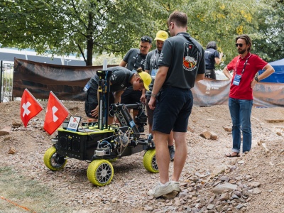 Szwajcarzy najlepsi w kosmicznym wyścigu. Kraków gościł finał European Rover Challenge (ZDJĘCIA)
