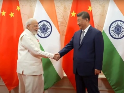 Taniec smoka i słonia w Tianjin: Xi i Modi ocieplają relacje w cieniu globalnych napięć