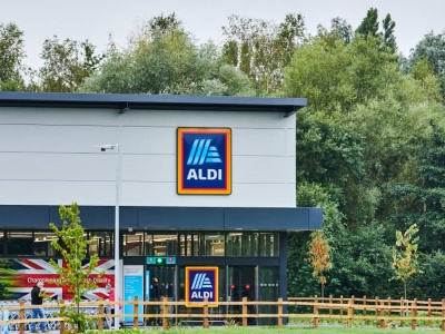 ALDI rozpoczyna ofensywę. Butelkomaty we wszystkich sklepach