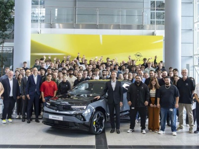 Opel stawia na młodych – 149 nowych praktykantów rozpoczyna karierę