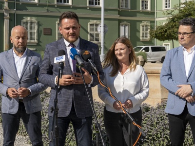 Miejscy radni zachęcają do udziału w wyborach osiedlowych