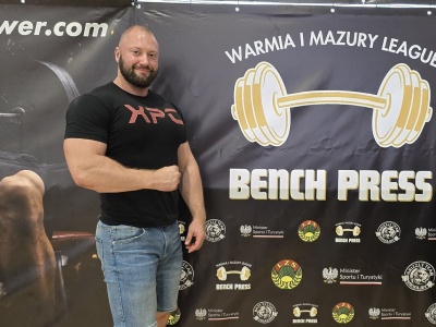 Karol Prawdzik wycisnął 220 kg. Mundurowy z Gołdapi z kolejnym triumfem