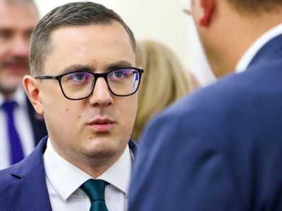 Trzy kluczowe projekty resortu energii coraz bliżej. Zyskają m. in. odbiorcy prądu i ciepła