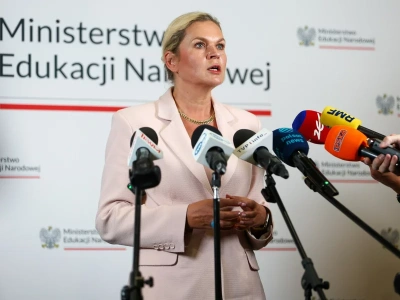 MEN przygotowało specjalną ulotkę. 85 tys. sztuk w polskich szkołach