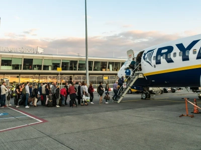 Zaskakujący komunikat Ryanair dotyczący bagażu. Na lotniskach widać już zmiany