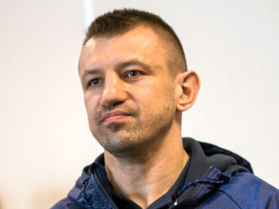 Tomasz Adamek dostał lanie. Tuż po walce ogłosił ważną nowinę