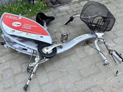 Potrącono dziecko i seniorkę na rowerach