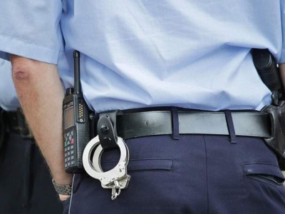 Policjantka w łóżku pseudokibica. Odpiera wszelkie zarzuty