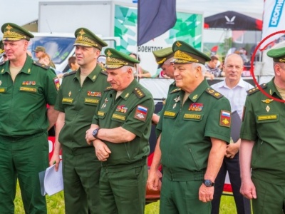 Czołowy rosyjski generał zwolniony ze służby wojskowej