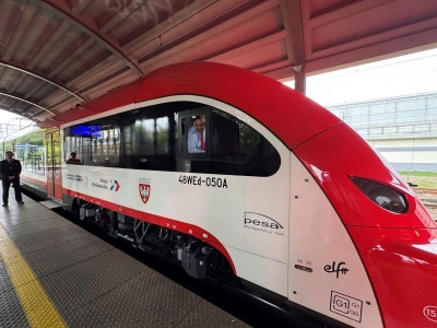 Koleje Wielkopolskie i Pesa przedstawiają nowe Elfy