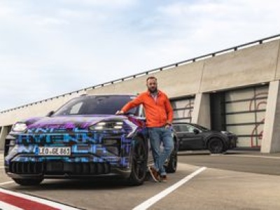 Pierwszy kontakt z elektrycznym Porsche Cayenne: ma wszystko to, co Tesla, Chińczycy i wiele więcej
