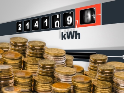 Spółki energetyczne obniżają taryfy na prąd