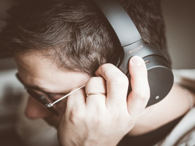 Sony aktualizuje WF-1000XM5 i WH-1000XM6. Co się zmieniło?