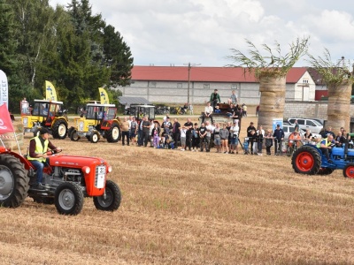 Ursus C-330, Władymirec T-25 czy MF35? Wyścig starych traktorów