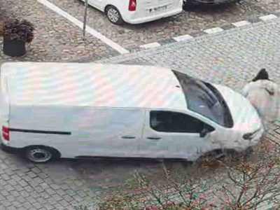 Kobieta w ciąży potrącona na pasach. Sprawca jechał za radiowozem policji (FILM)