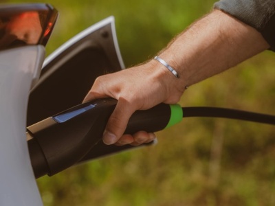 Ile kosztuje ubezpieczenie samochodu elektrycznego?