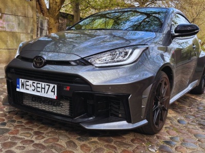 Samochód stworzony do uszczęśliwiania kierowców. Oto Toyota Yaris GR SPORT