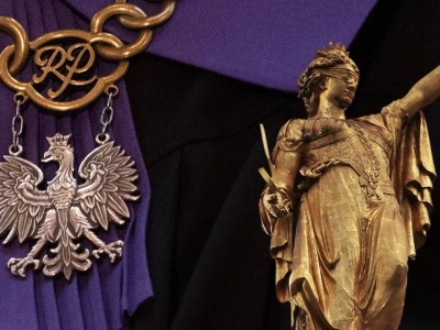 Sędzia Skowron dla Niezalezna.pl: O hipokryzji, odwrotnych lustrach i odwadze, której się dziś boją