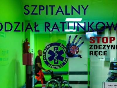 Zarobki lekarzy na SOR-ze szokują. 108 tys. zł miesięcznie, a placówki świecą pustkami
