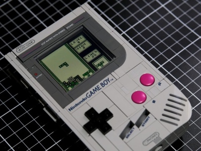 LEGO Game Boy zamieniony w działającą konsolę. Robi wrażenie