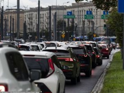 Praca w Krakowie. Płacą nawet 20 tys.zł kierowcy