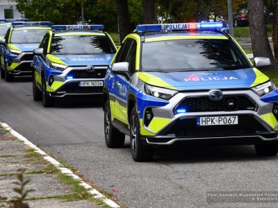 Policja odebrała 300-konne SUV-y. 