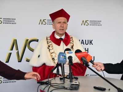ANS w Nowym Sączu zainaugurowała 28. rok akademicki. Za nami wykład o wojnie i bezpieczeństwie