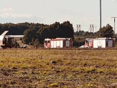 Tragiczny wypadek na polu. Kombajn wciągnął mężczyznę