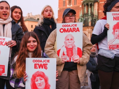 Polacy zatrzymani na flotylli odmówili dobrowolnej deportacji. Czeka ich rozprawa