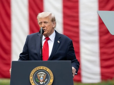 Donald Trump wzywa Izrael do wstrzymania bombardowań Gazy. 