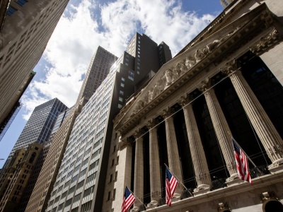 Rekordy indeksów Dow Jones i S&P 500 mimo trzeciego dnia paraliżu rządu USA