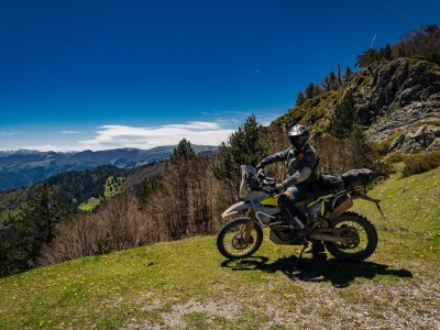 Offroadowa odyseja po Helladzie. Kurz, pot i austriackie przecinaki