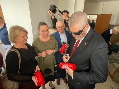 Nowa siedziba partii Konfederacja Korony Polski została oficjalnie otwarta w Bydgoszczy
