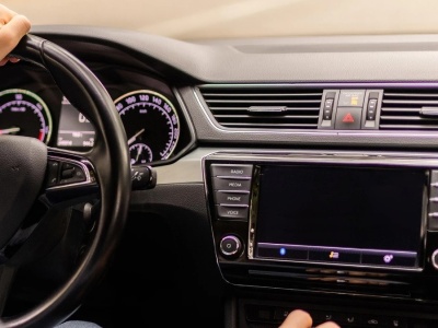 Wystawiają 1305 zł kary jeśli masz auto od co najmniej 5 lat. Ruszyły kontrole