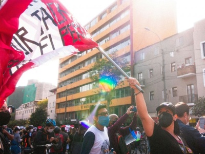 Zetki wreszcie się przebudziły. Czy fala protestów młodych zmiecie władze?