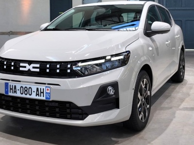 Dacia Sandero i Jogger z nową hybrydą i LPG. Spring ma nawet 100 KM