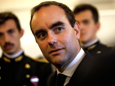 Nowy Premier Francji Sebastien Lecornu podał się do dymisji!