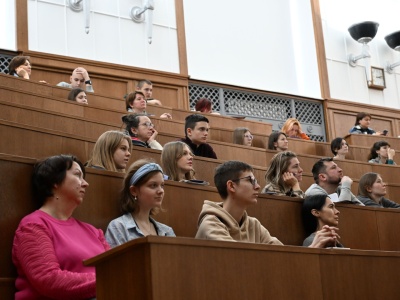 Kto wybrał takie studia, będzie zarabiać grosze. Najgorsze kierunki
