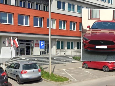 Zrobił to na drodze pod Ciechanowem. Teraz jego czerwonego mustanga dostanie policja