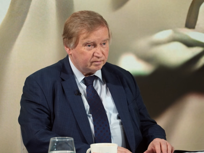 Prof. Piotrowski: Premier poniesie odpowiedzialność za Żurka