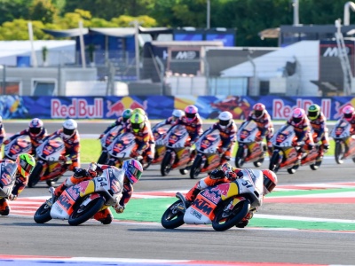 Red Bull MotoGP Rookies Cup: Sześciu Polaków zaproszonych do Guadix na selekcję!